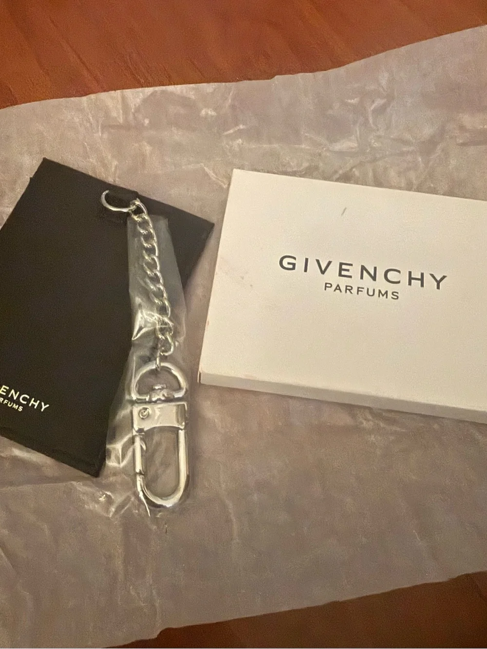 Givenchy parfum Silver-Tone Chain Key Clip with Branded Card Holder